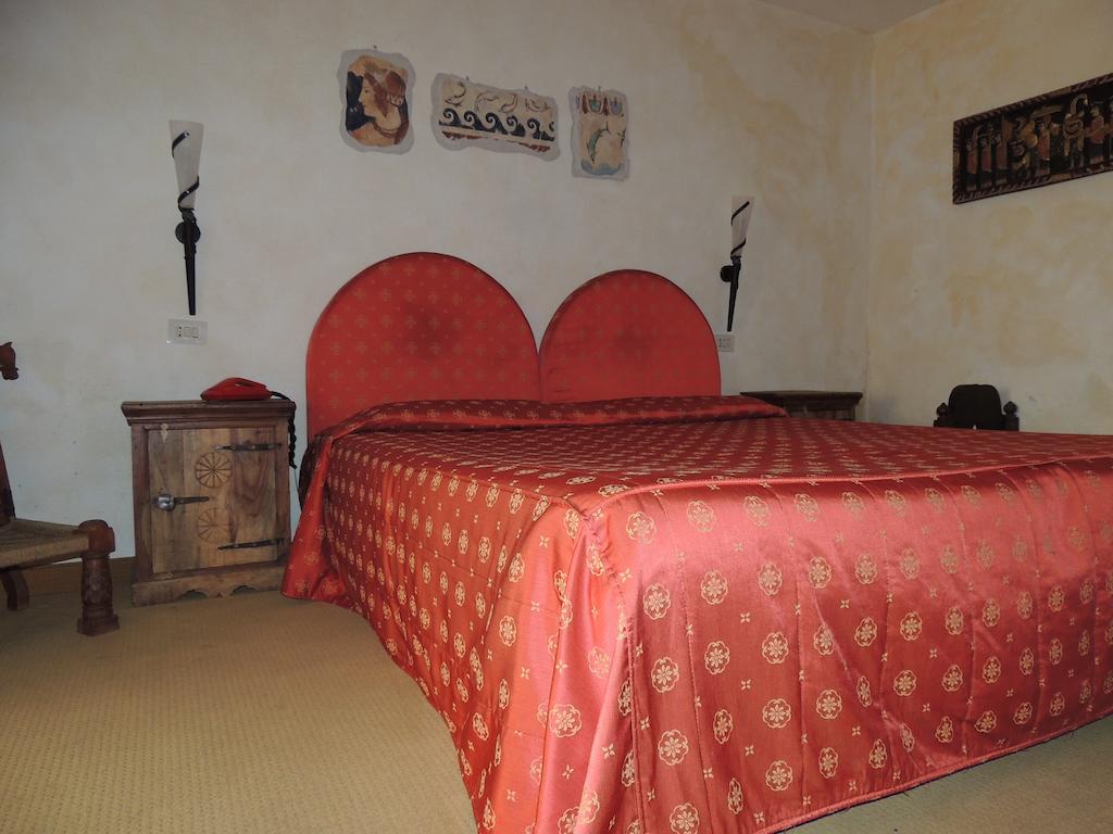 Country Relais I Due Laghi Villa Anguillara Sabazia Værelse billede