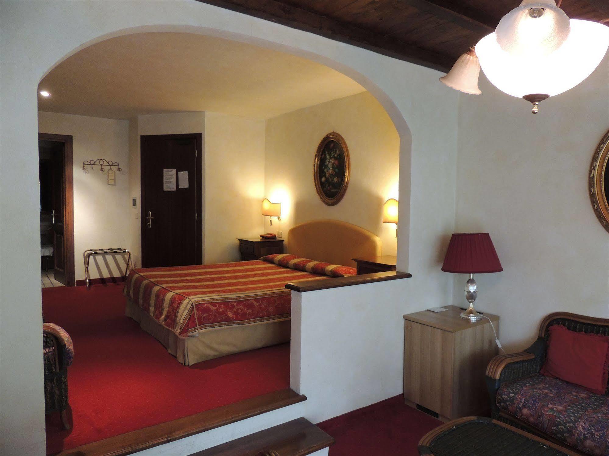 Country Relais I Due Laghi Villa Anguillara Sabazia Eksteriør billede